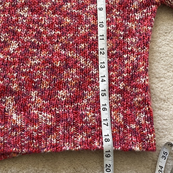 🥭 (4 for $15) ChristieBrooks Pink and purple Childrens Sweater - Picture 4 of 8